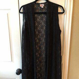 LULAROE SOLID BLACK LACE JOY